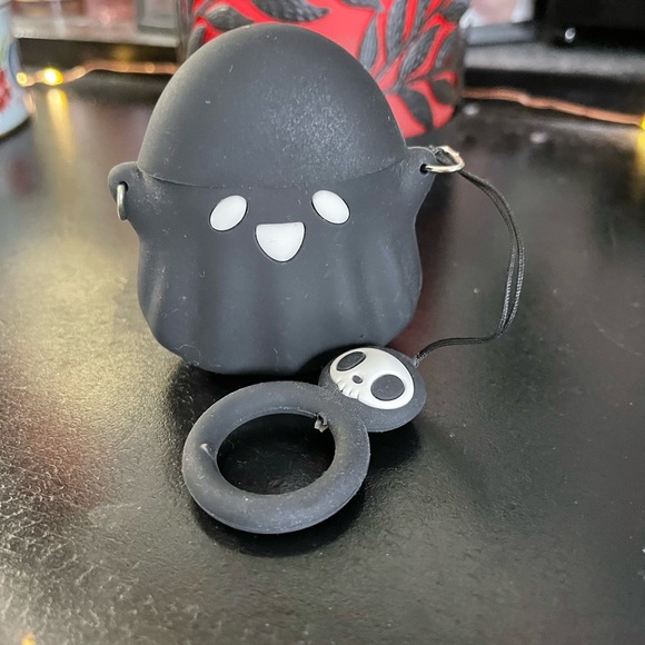 Black Ghost Airpod Case - Picture 2 of 4